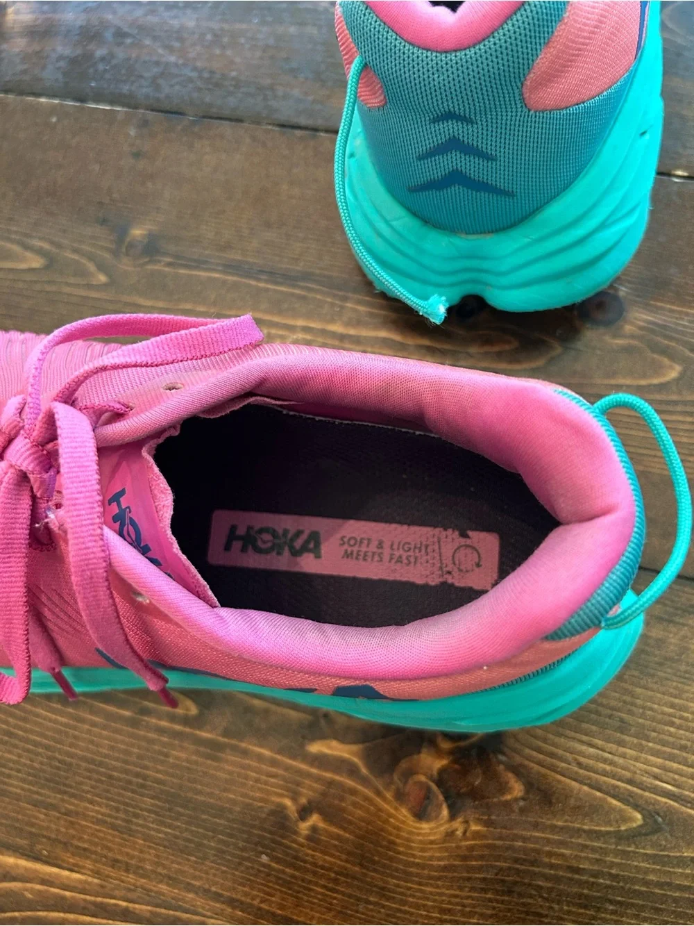 Hoka One One Rincon 3 Shoes Womens 8 B Pink Running Comfort Walking Sneakers